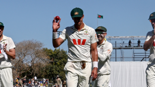Starc takes six wickets but Australia batters struggle again in second Test