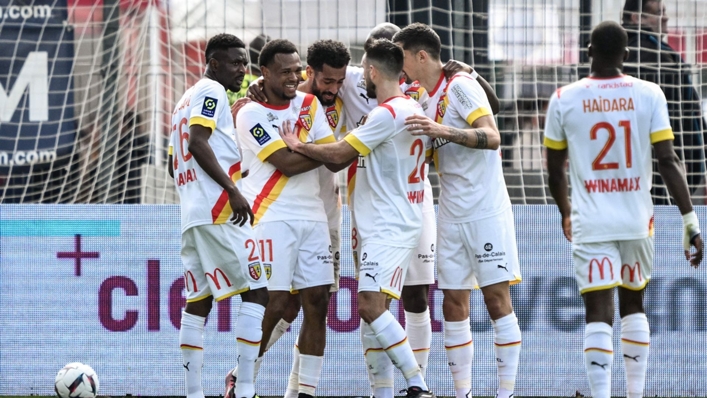 Lois Openda (2ndL) celebrates scoring for Lens against Clermont in Ligue 1