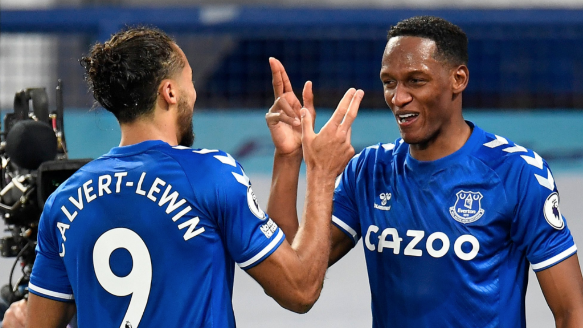Everton 2-1 Arsenal: Pressure mounts on Arteta as Toffees move second