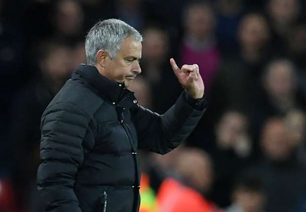 josemourinho-cropped_15z9gqph156vs126mmcttvm546.jpg