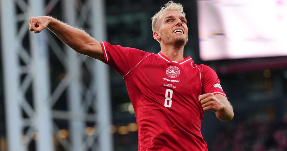 Gustav Isaksen in action for Denmark