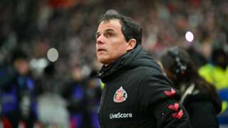 Le Bris salutes Sunderland character and ambition after Man City draw