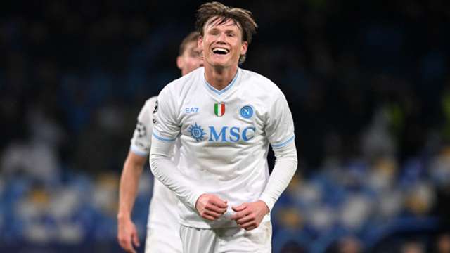 Napoli 2-0 Qarabag: McTominay continues to be the hero for Conte