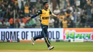 Chameera holds nerve against Pakistan to send Sri Lanka into tri-series final
