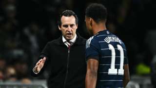 Emery bids emotional farewell to departing striker Watkins