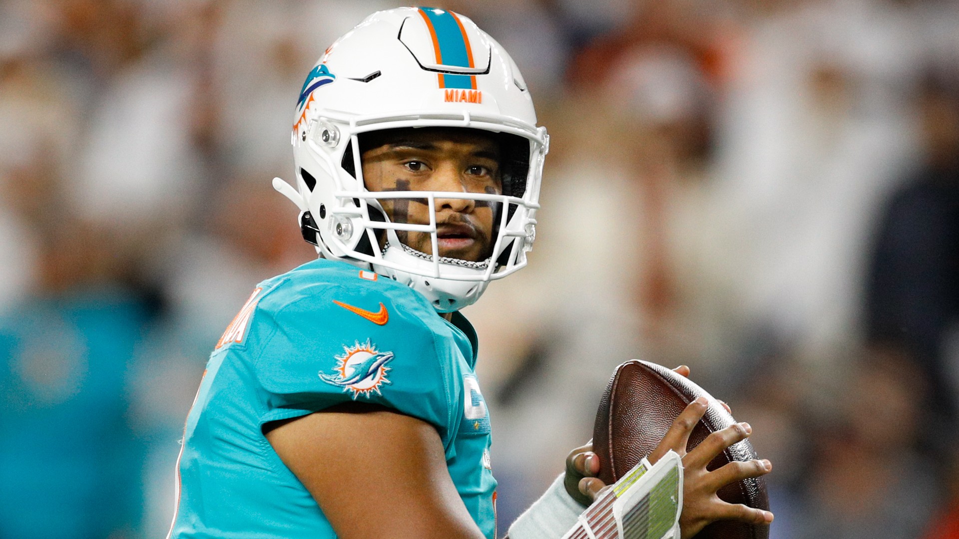 Dolphins' Phillips menggambarkan situasi cedera 'rumit'
