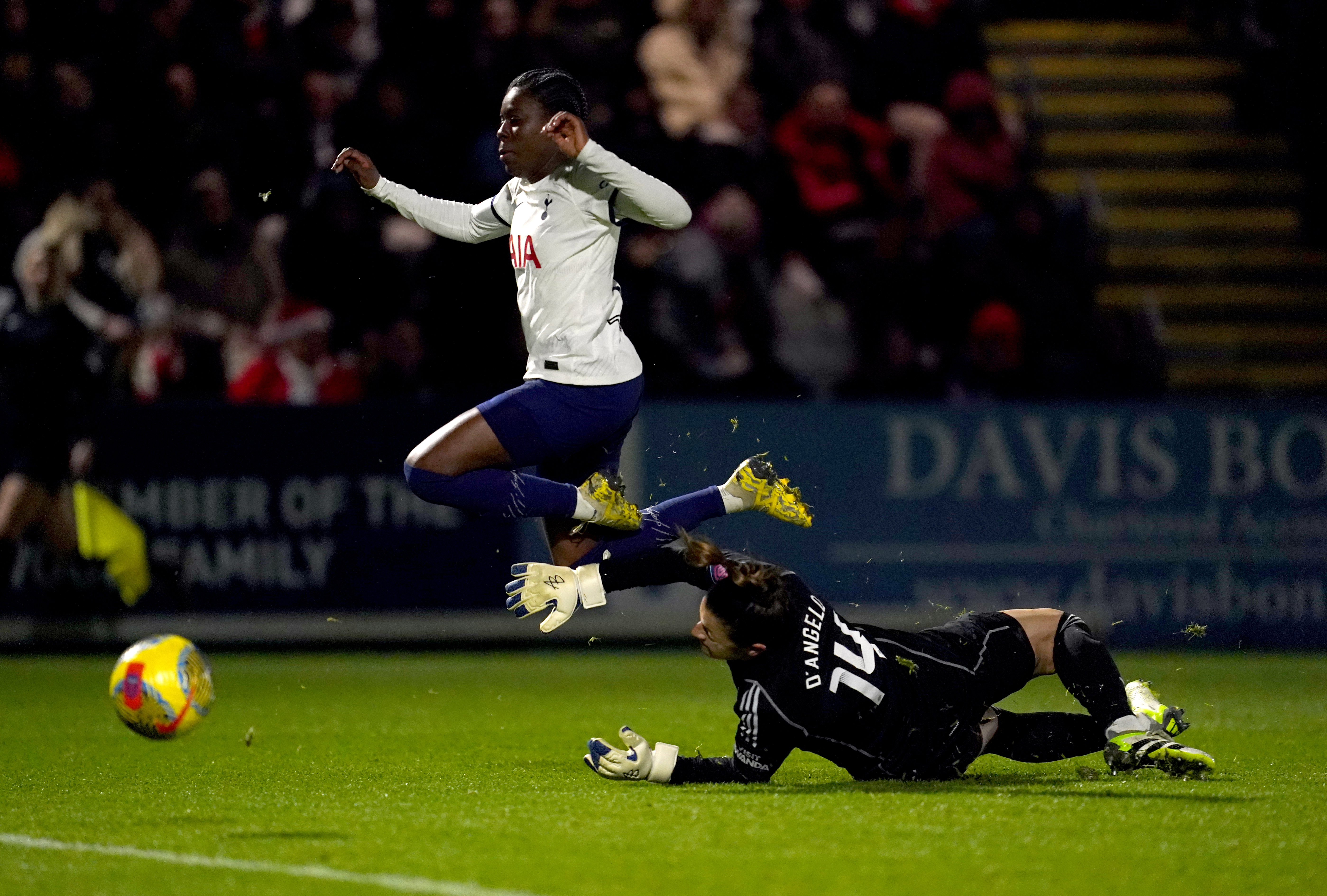 Arsenal v Tottenham Hotspur – FA Women’s Continental Tyres League Cup – Group D – Meadow Park