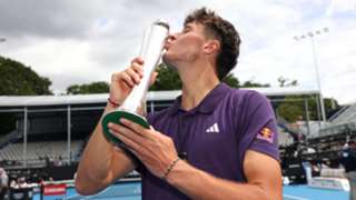 Mensik and Machac seal Czech double in Auckland and Adelaide