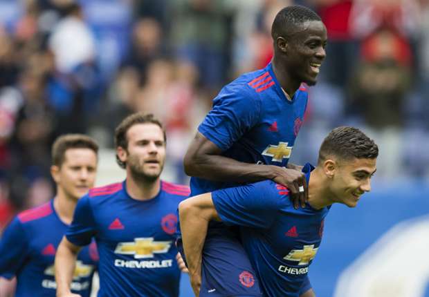 manchester-united-cropped_tjmass65uvbl1wrx9dhbjge63.jpg