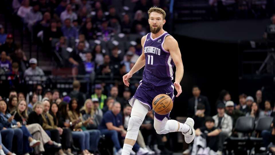Kings center Sabonis to miss at least a month with left knee injury