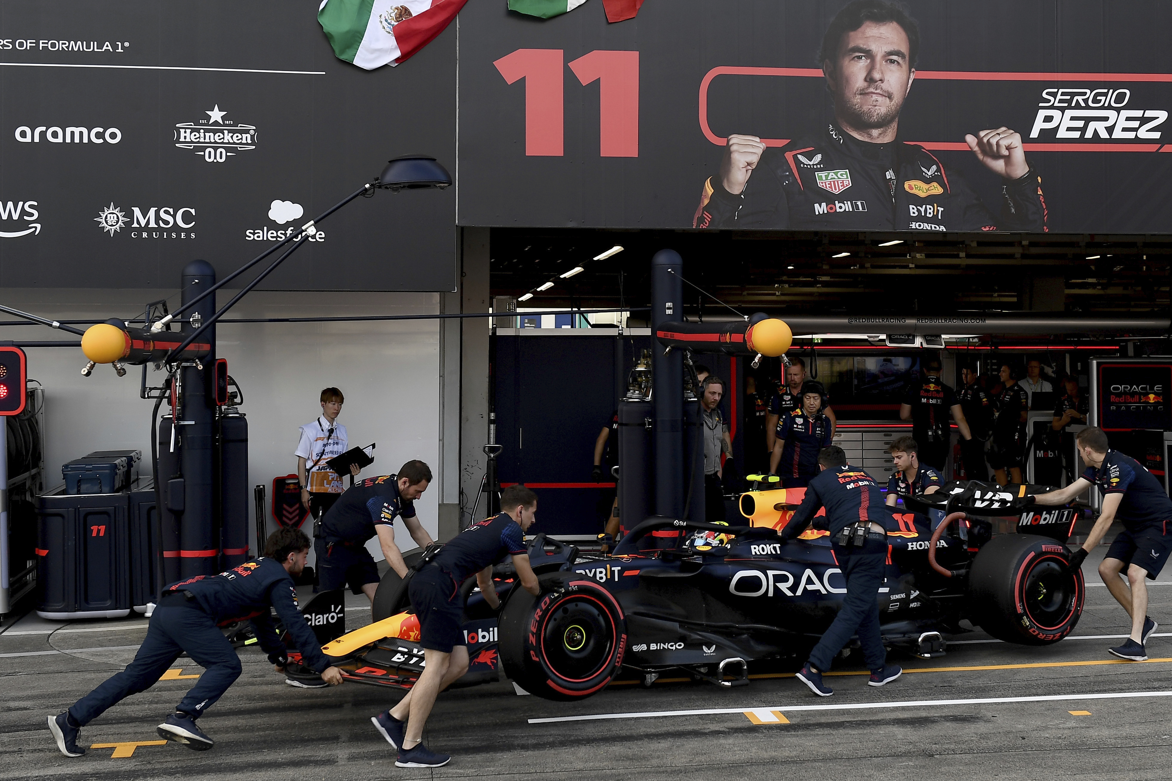 Max Verstappen on verge of title as Red Bull clinch constructors’ crown in Japan