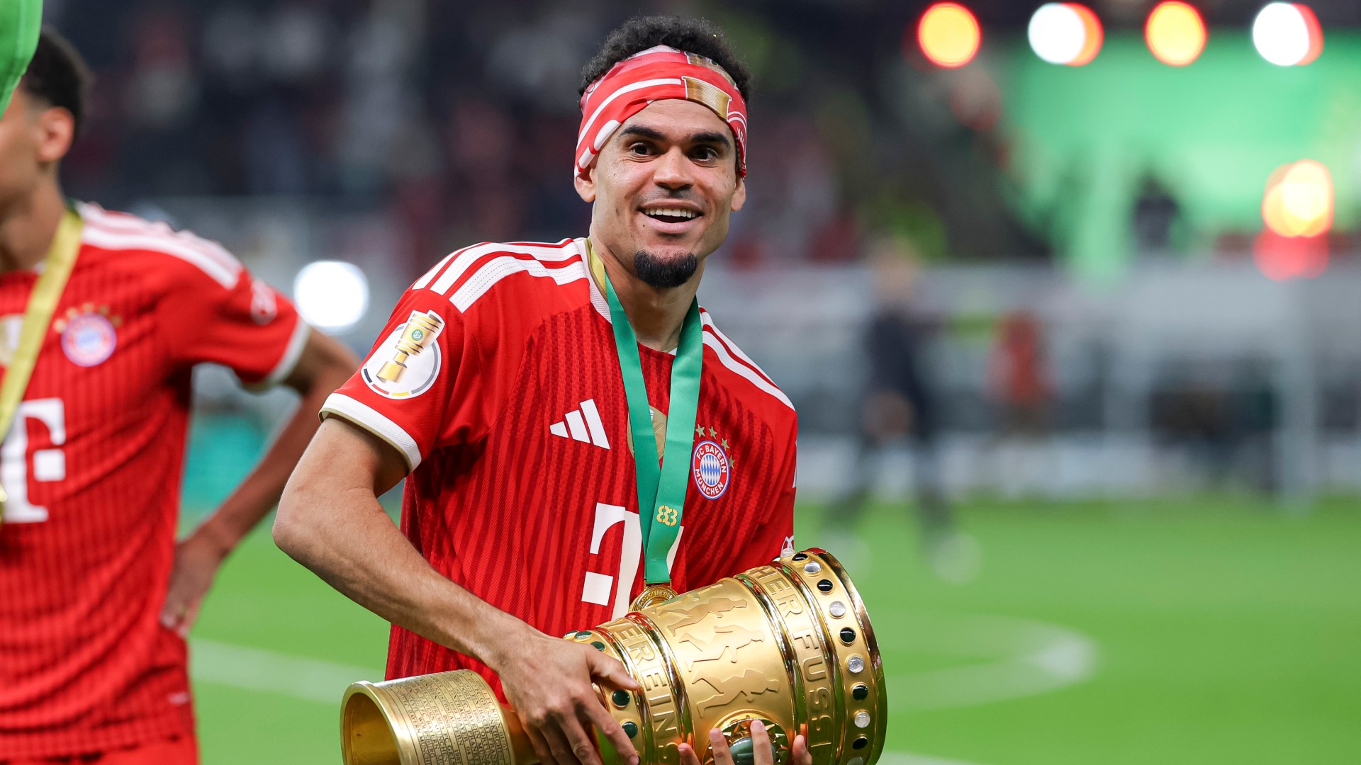 Soccer Bayern ‘would be stupid if we sold Diaz’, says CEO