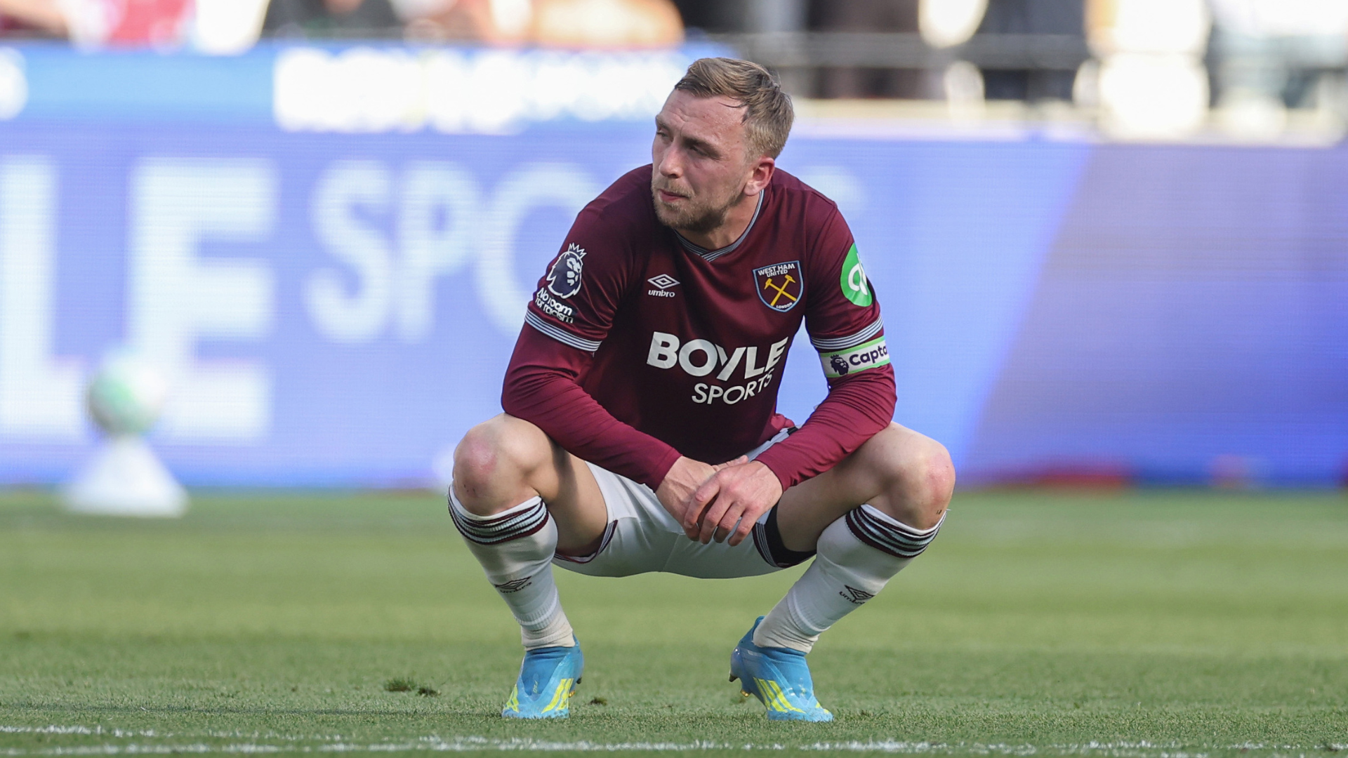 Bowen apologises to West Ham fans for ’embarrassment’ of relegation