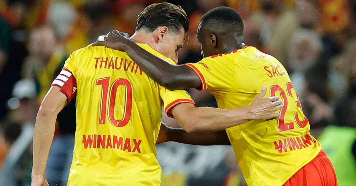 Lens end PSG's four-year Trophee des Champions reign with 1-0 Thauvin win
