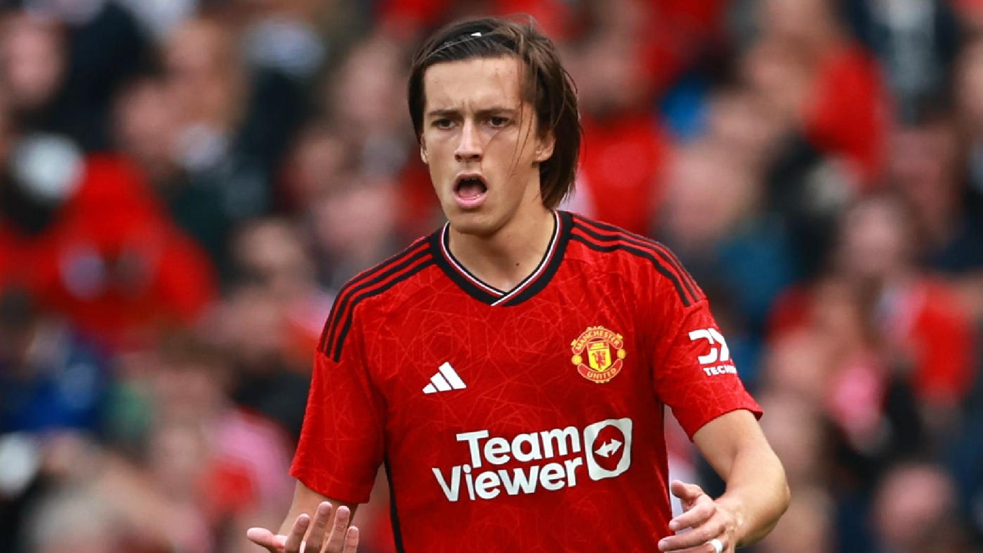 Man Utd defender Alvaro Fernandez set to end Granada loan and join Benfica