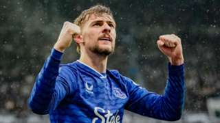 Everton are 'built for Europe', says Dewsbury-Hall ahead of Chelsea reunion