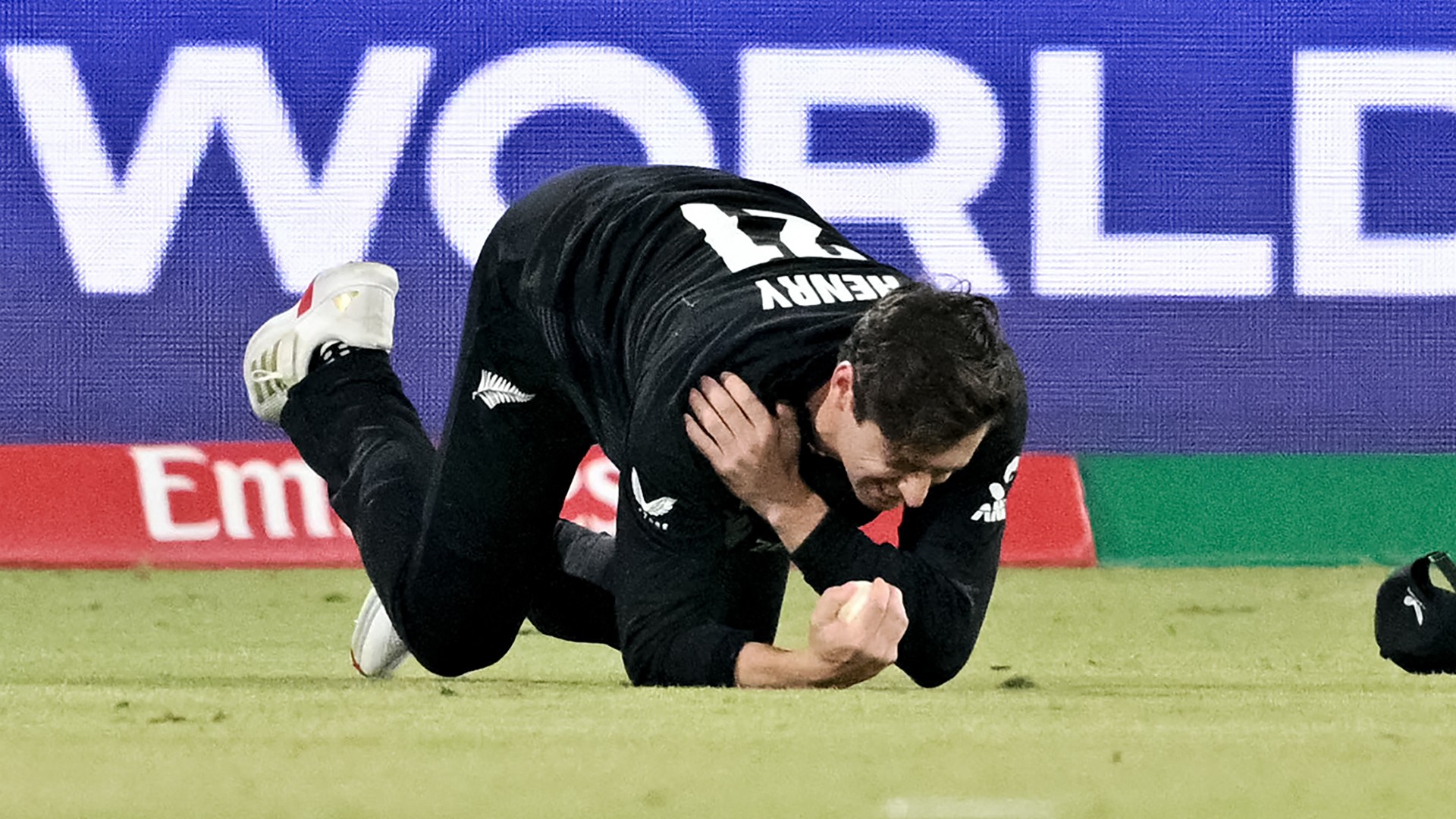 Champions Trophy: New Zealand hopeful over Henry fitness for final
