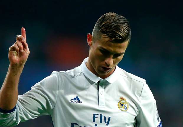 ronaldo-cropped_1rwse6fh1k3uw1etcq40ku4egs.jpg