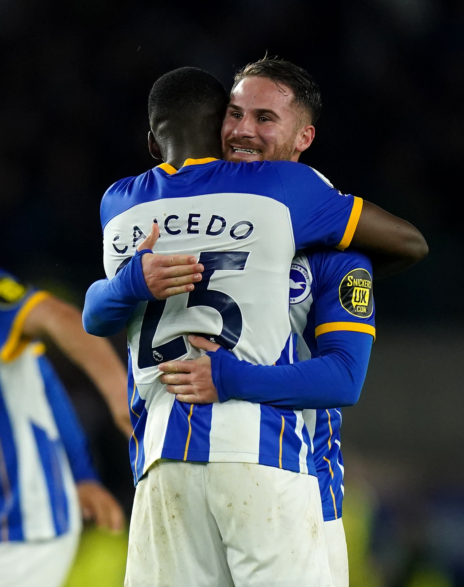 Alexis Mac Allister and Moises Caicedo playing for Brighton