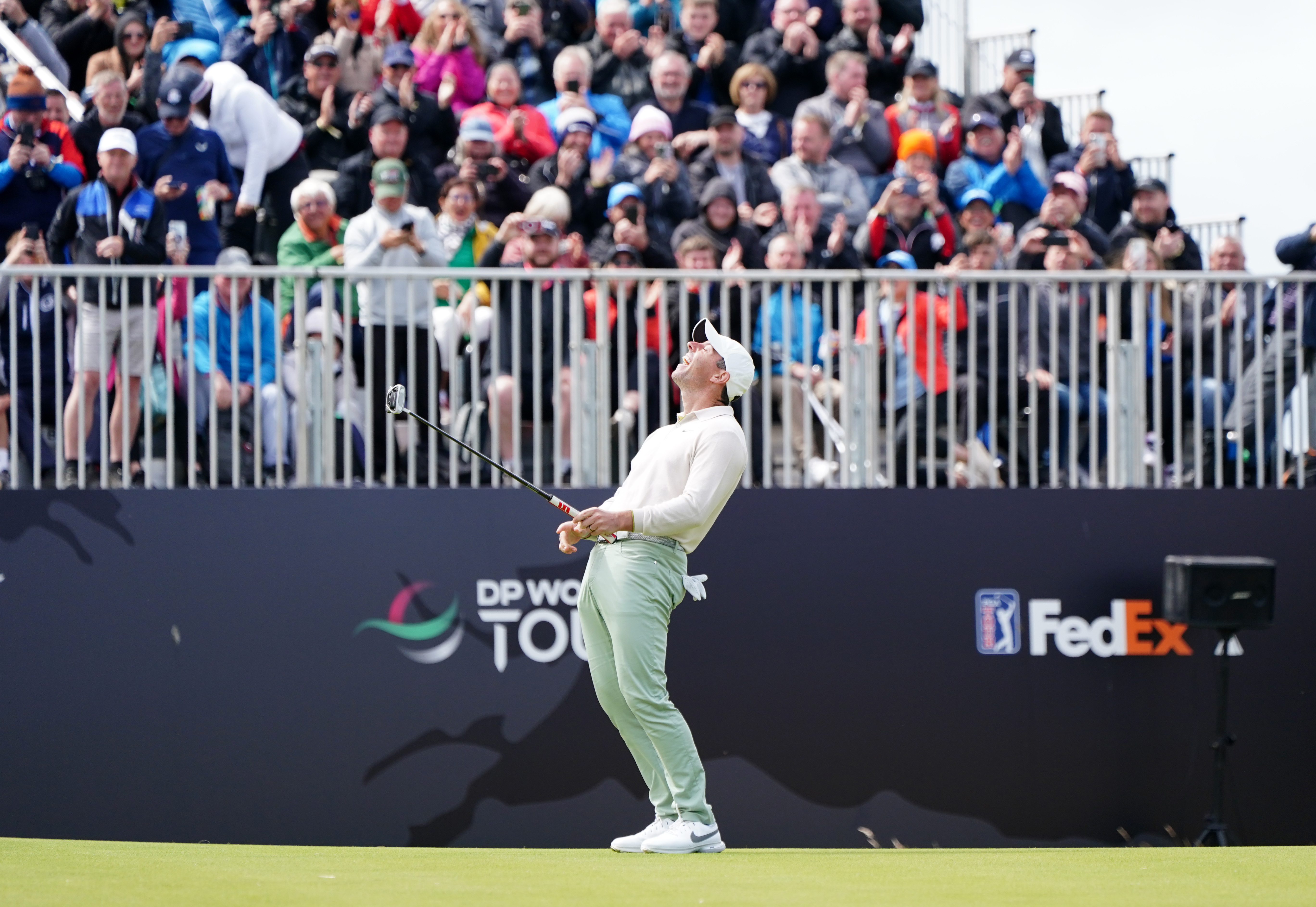 McIlroy celebrates the winning putt