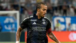 Nwaneri loaned to Dortmund as Doue joins Leverkusen