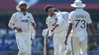 Kuldeep helps India restrict South Africa on batter-friendly pitch