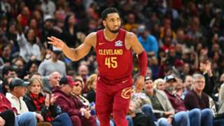NBA: Cavs edge Grizzlies to extend streak