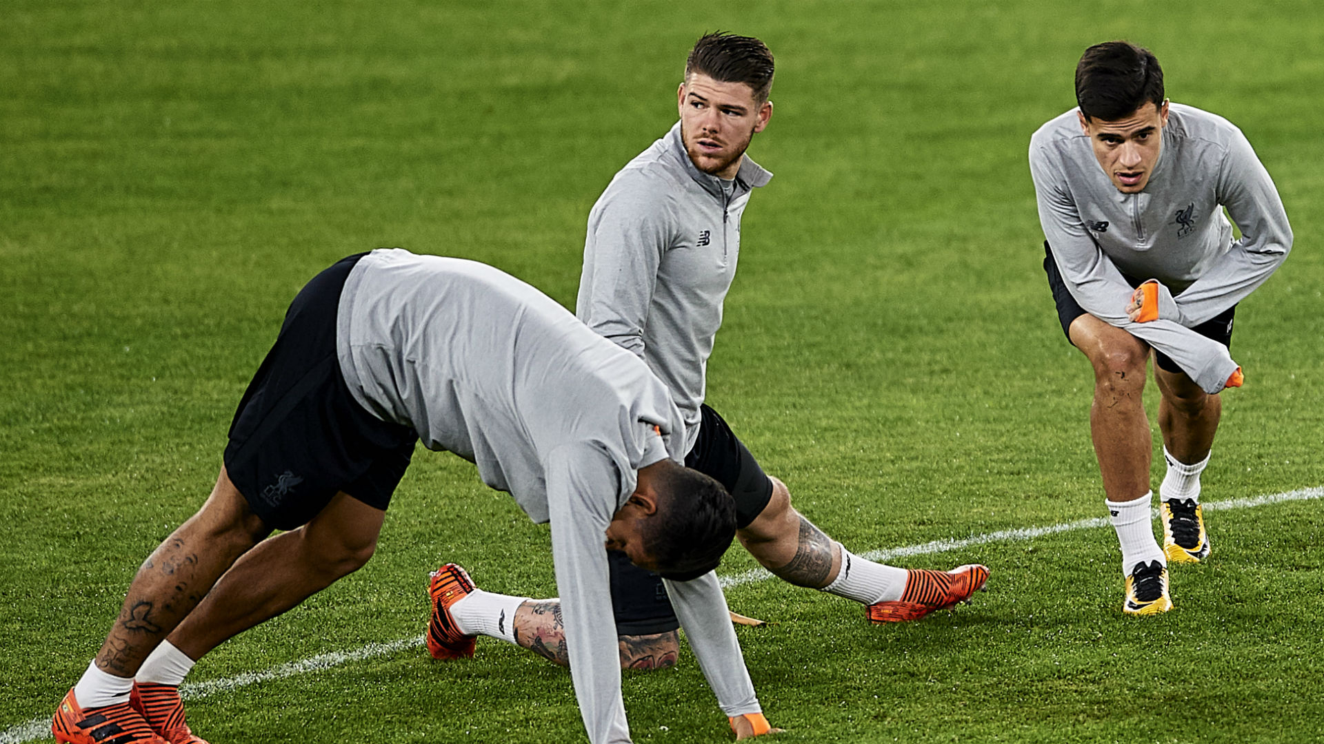 Alberto Moreno has been absolutely destroyed by Roy Keane