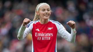 Arsenal hit five against Spurs, James strikes late to cap Chelsea fightback