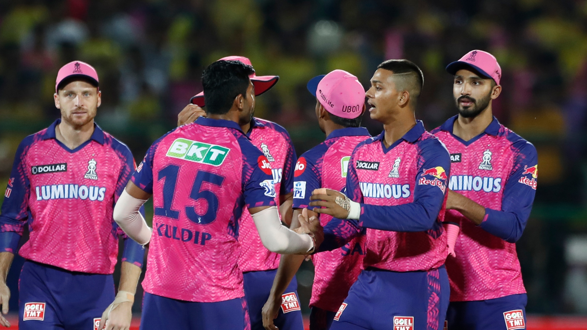 Royals surge to top of IPL after blistering batting against Super Kings