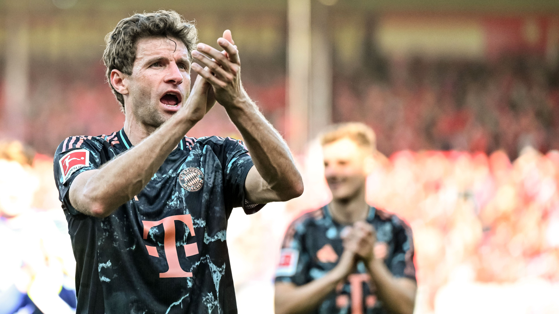 Bayern Munich icon Muller joins Bundesliga 500 club