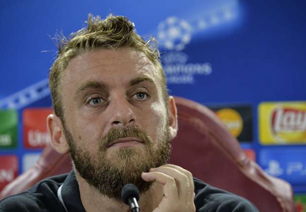 danielederossi-cropped_bv5u2tgqfyu71nmsl25mpcngq.jpg