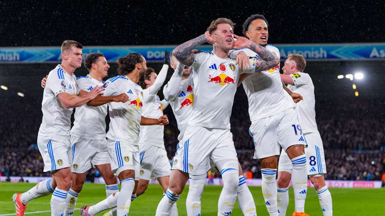 Farke thrilled Leeds clinched 'precious' win over West Ham