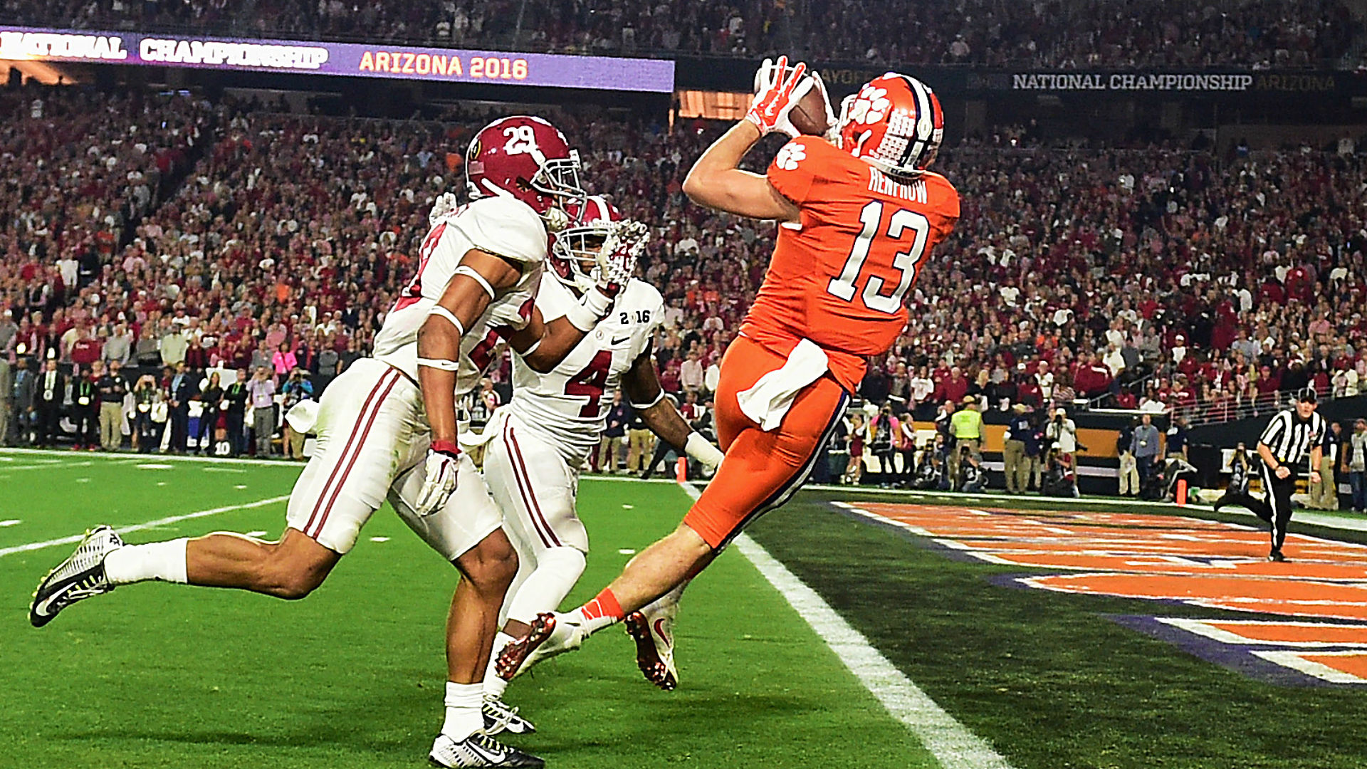 renfrow-hunter-11116-usnews-getty-ftr_1l