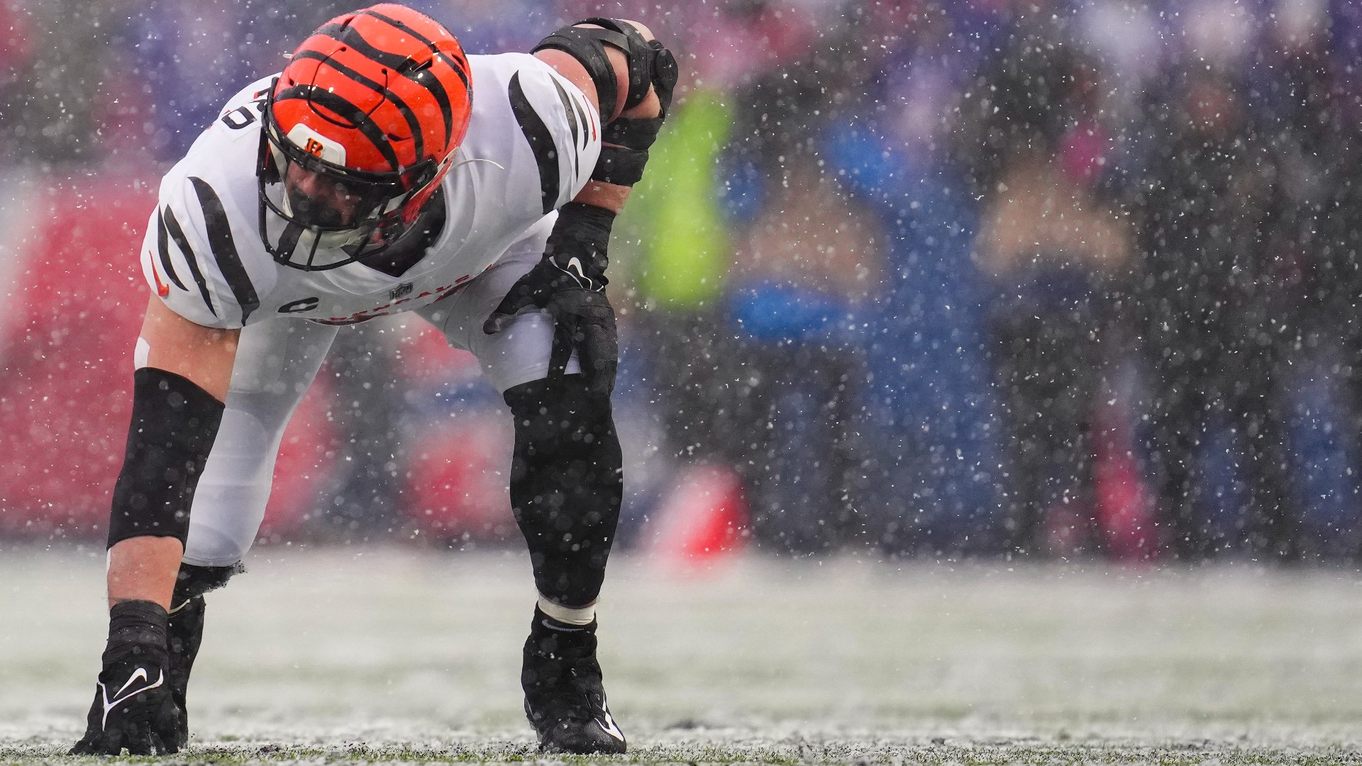 Cincinnati Bengals sign Trey Hendrickson to oneyear extension through