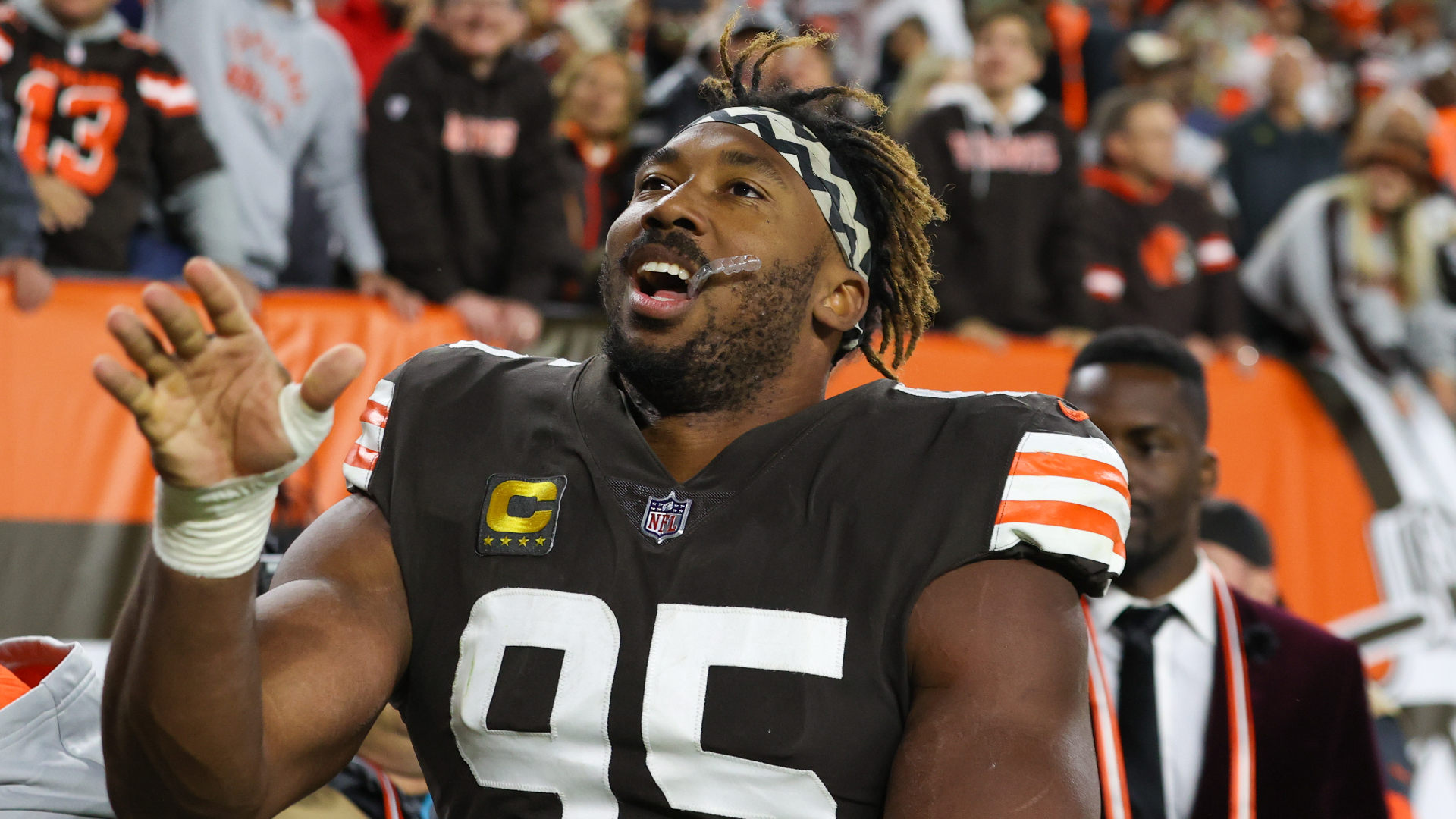 Browns tidak mengesampingkan Garrett di Minggu 4 meskipun kecelakaan mobil