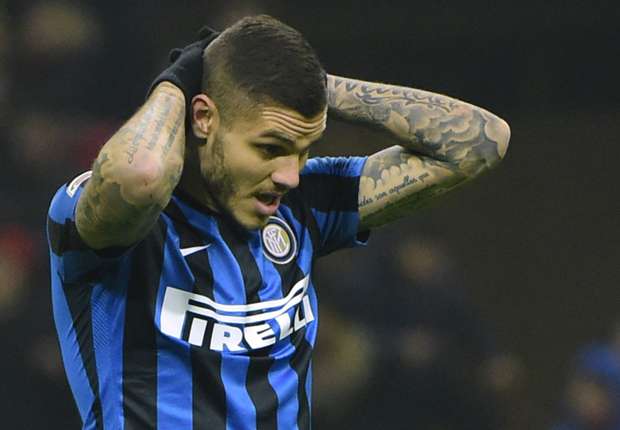 mauroicardi-cropped_15c015rgzal9j16zwqwb7i9s3e.jpg