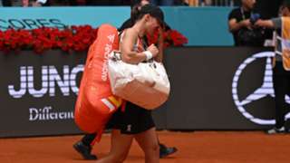 Swiatek retires from Marid Open clash due to illness