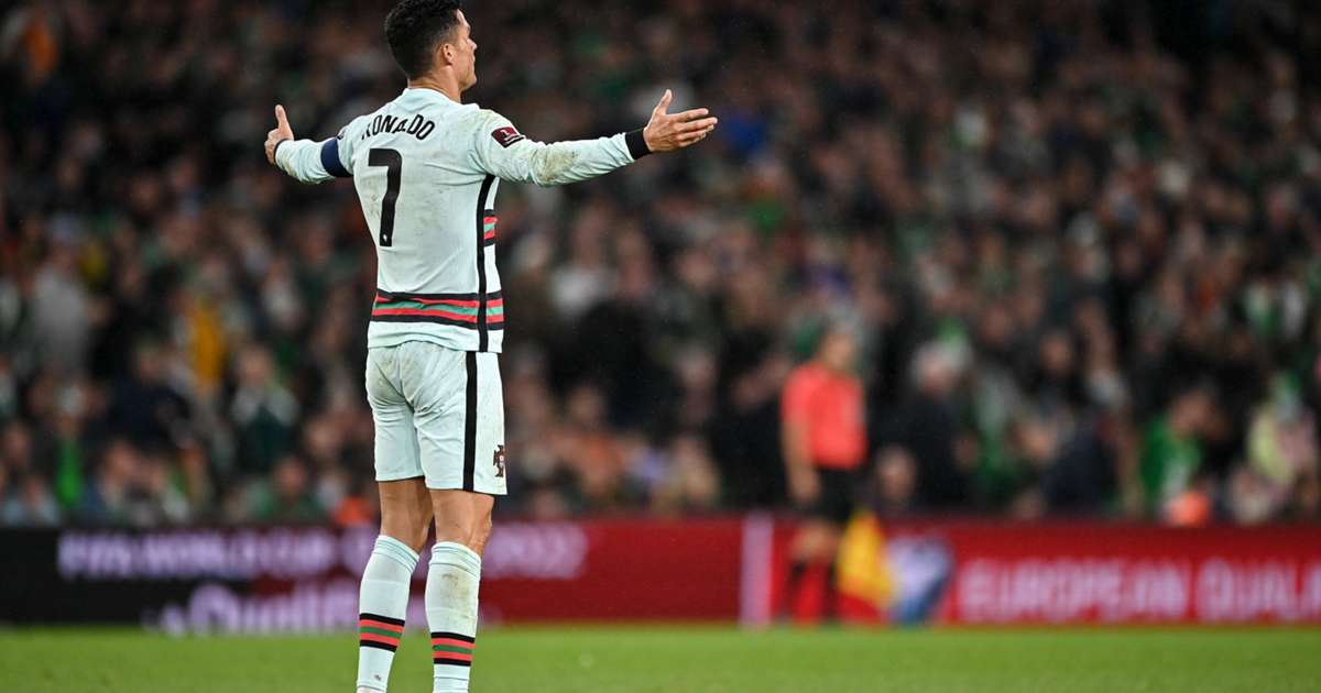 Republic Of Ireland 0 0 Portugal Selecao Held To Set Up Tantalising Serbia Decider In Group A