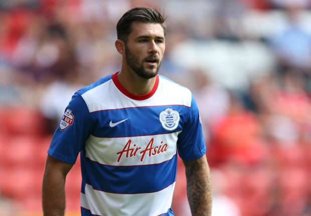 charlieaustin-cropped_x26pzp6fjuwd14axxicua2ck7.jpg