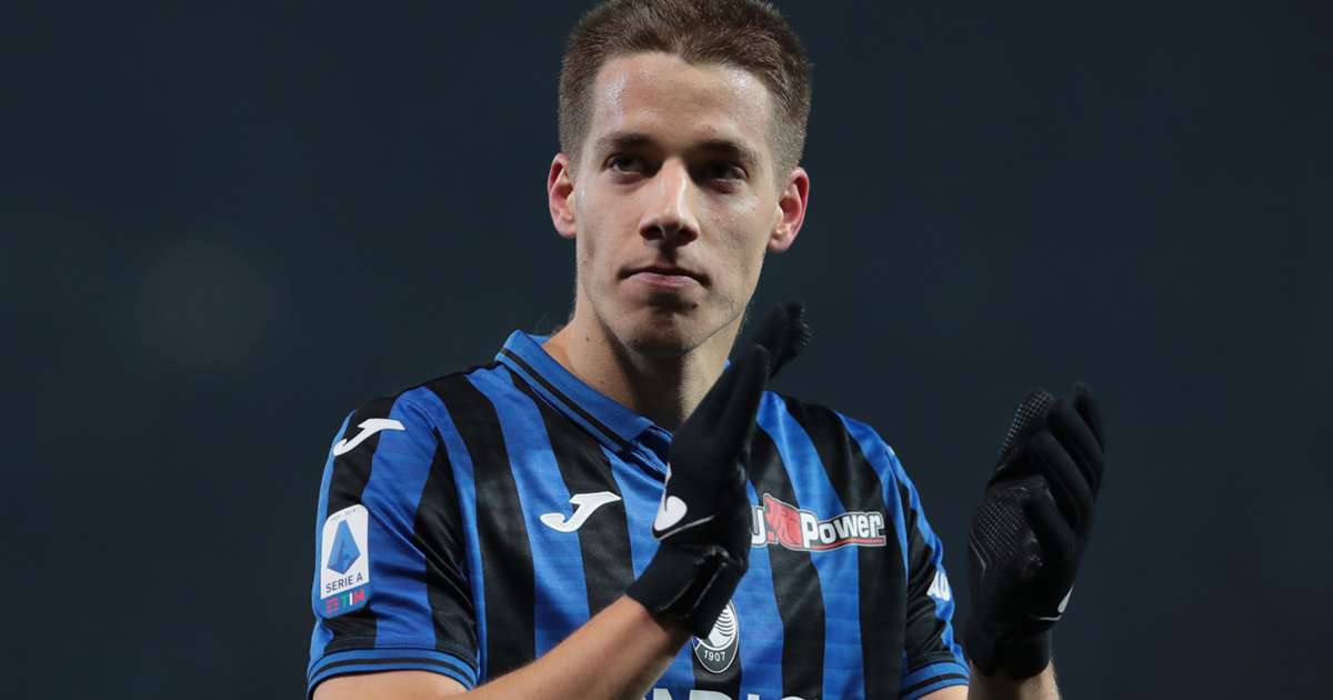 photo Pasalic Atalanta pasalic makes permanent atalanta switch
