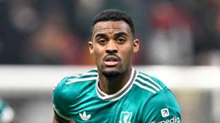 Liverpool given injury scare after Gravenberch suffers 'minor hamstring discomfort'