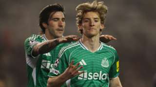 Qarabag 1-6 Newcastle United: Gordon scores four in Champions League rout