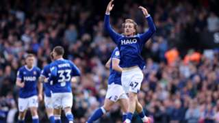 Ipswich Town 2-2 Middlesbrough: Late Clarke penalty boosts McKenna's top-two bid