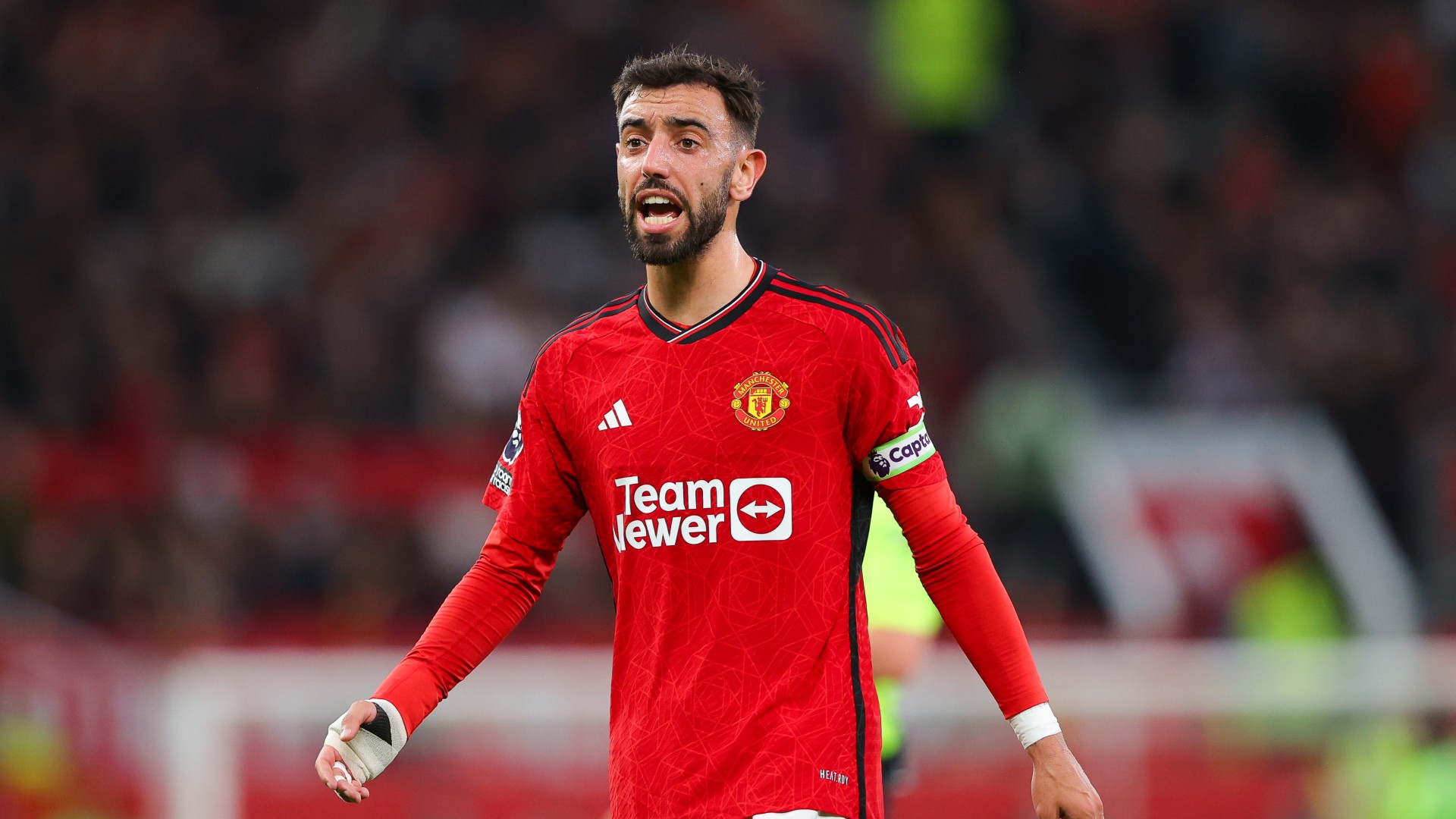 Ten Hag unconcerned by Fernandes' fitness ahead of Man Utd's trip to Brighton