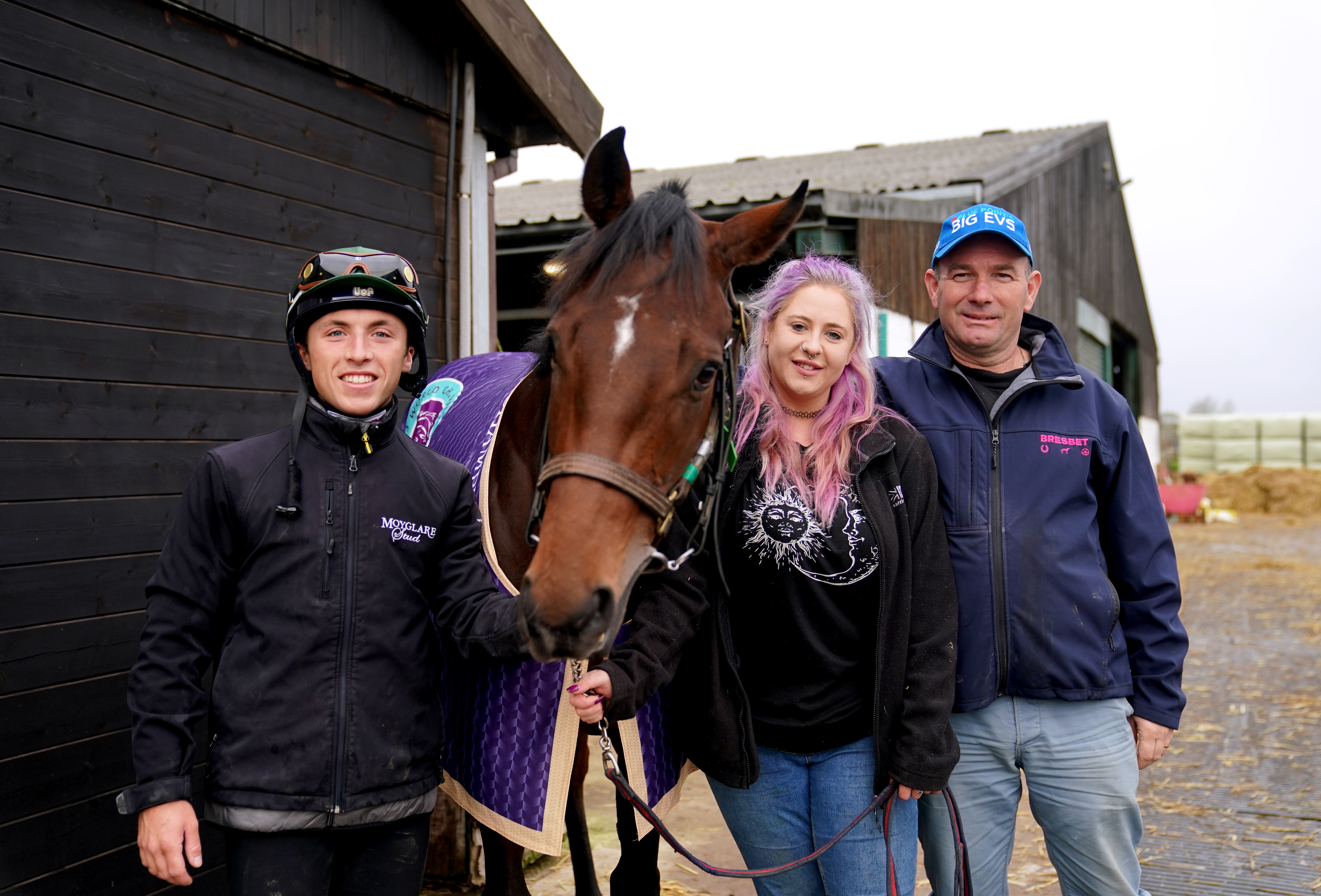 Big Evs with trainer Mick Appleby, jockey Frederick Larson and head girl Tara Belfield
