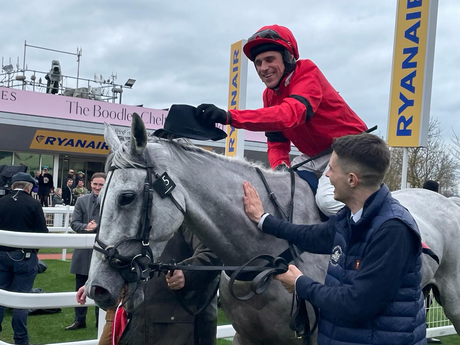 Harry Skelton all smiles with Grey Dawning