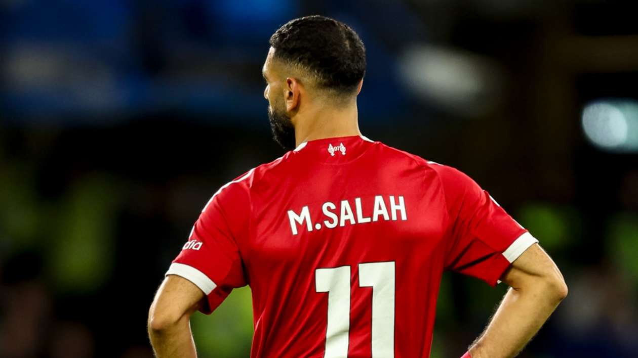 The Numbers Game: Liverpool aim to get back on track as Man Utd visit Anfield