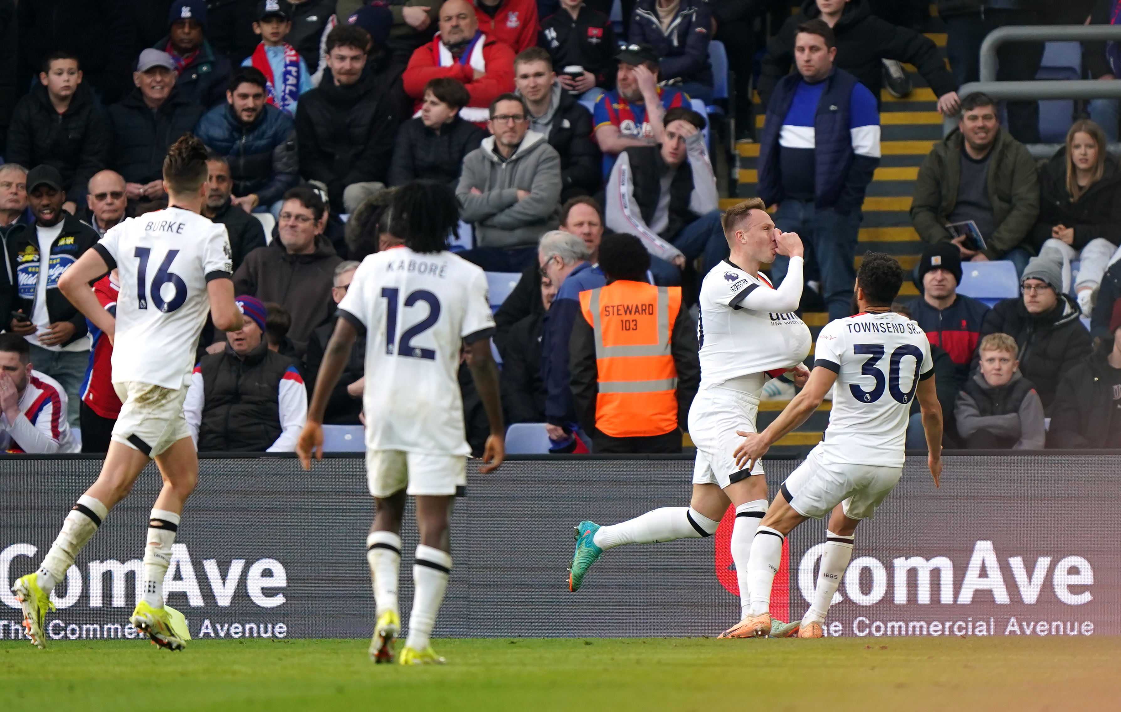 Bournemouth will stay focused during emotional clash with Luton – Andoni Iraola