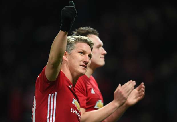 schweinsteiger-cropped_7une5vy317ad12lhd8m0on10o.jpg